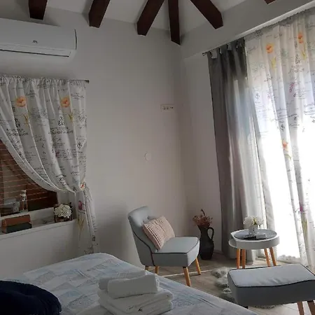 Lela Apartament Szybenik