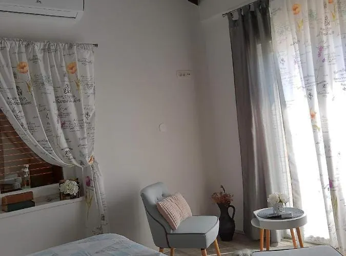 Lela Lägenhet Šibenik