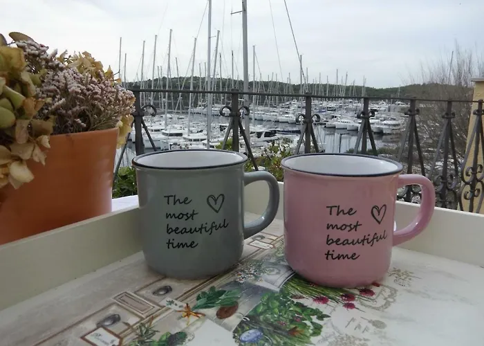 Lela Lägenhet Šibenik